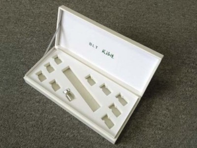濟(jì)南彩盒生產(chǎn)廠家，定制化妝品包裝盒內(nèi)托有這些方案