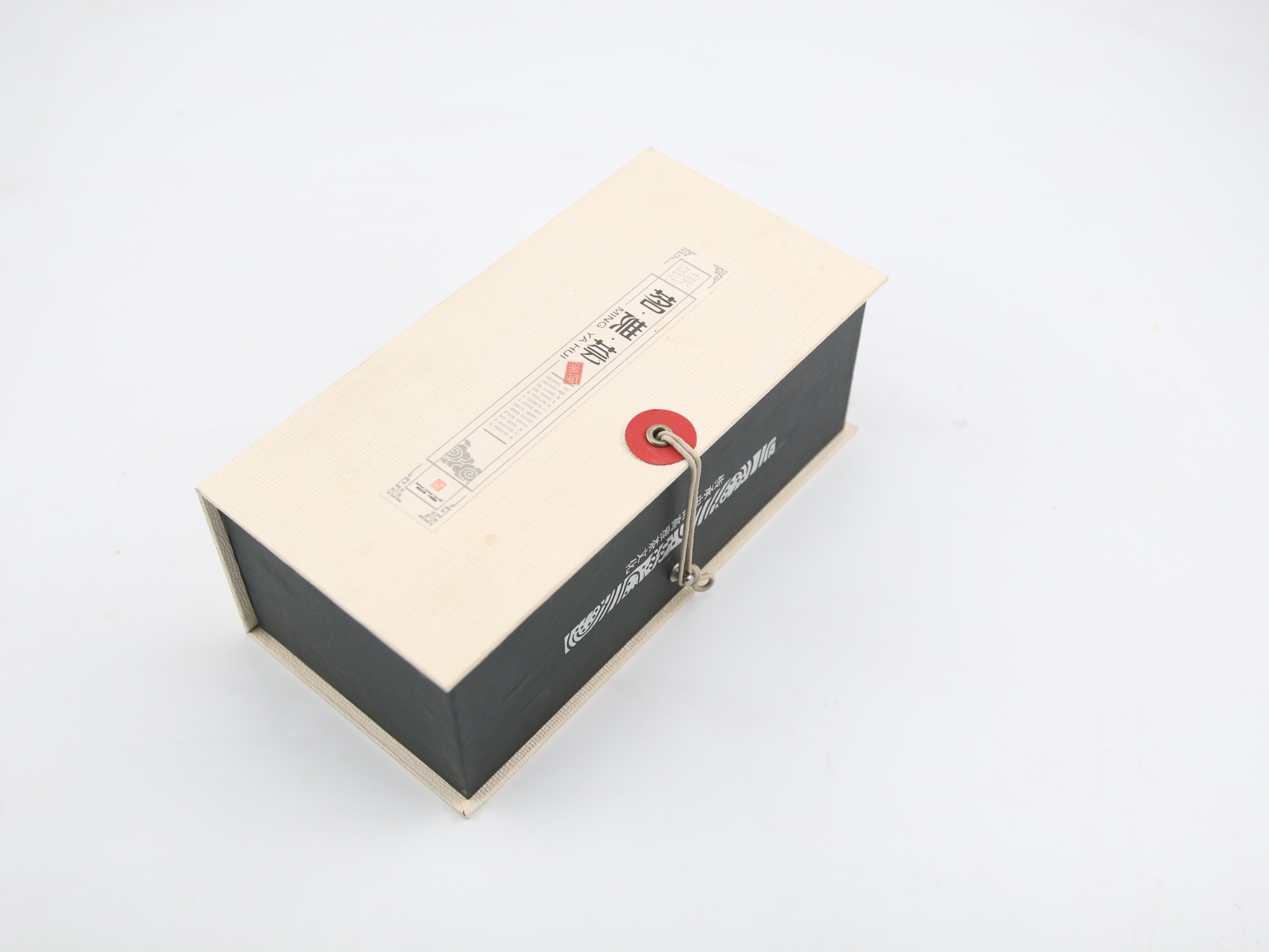 茶葉禮盒定制為什么首選紙質(zhì)包裝？